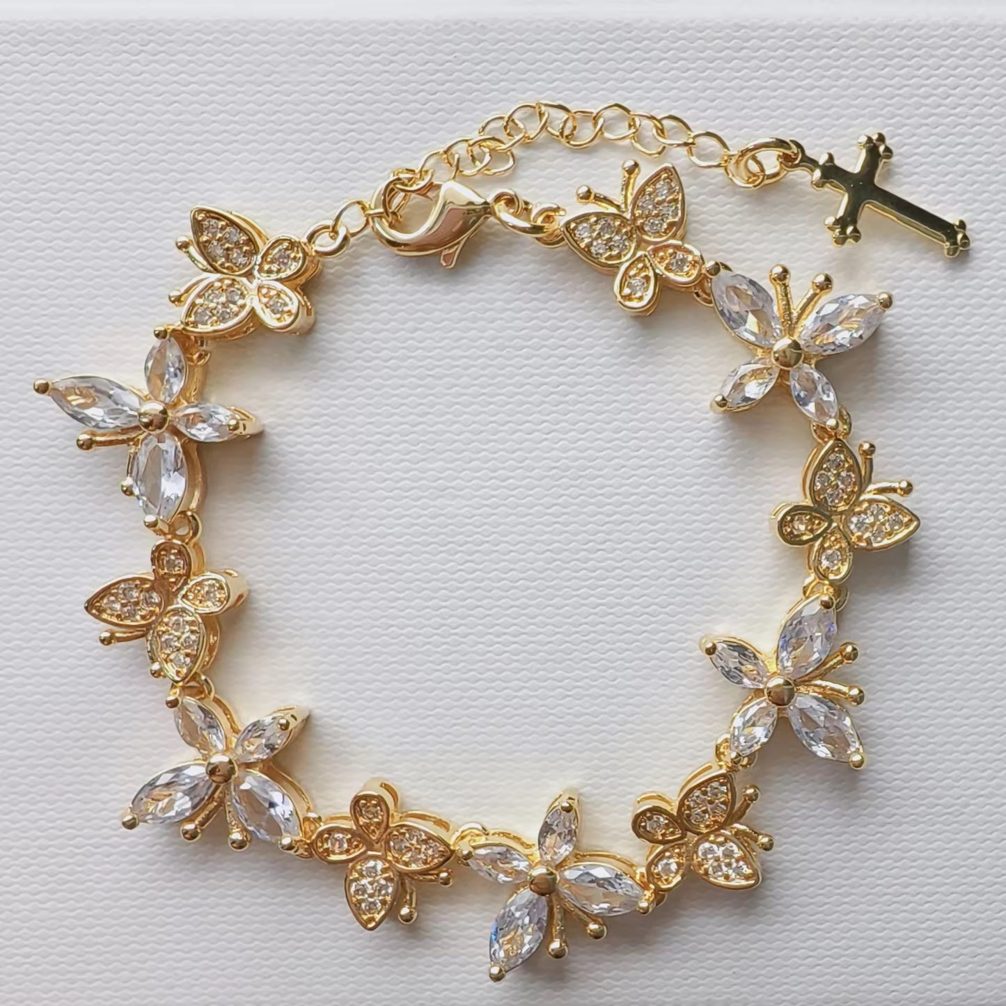 Butterfly Glow Bracelet ✨