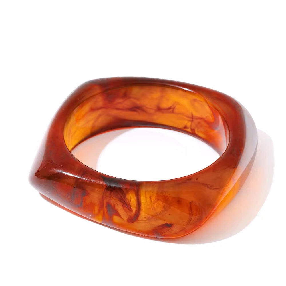 Vintage Style Resin Bracelet